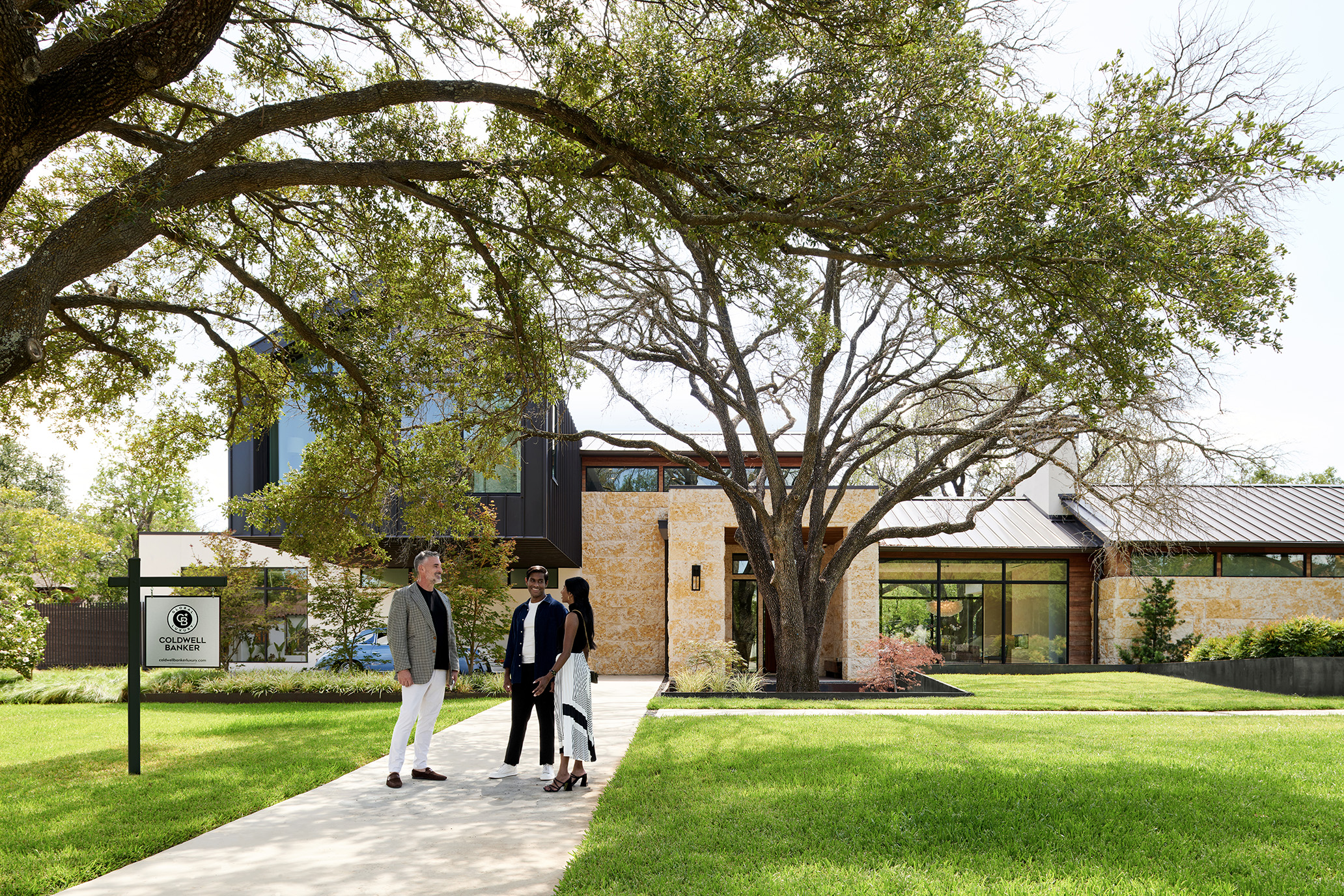 GL Comm Building people